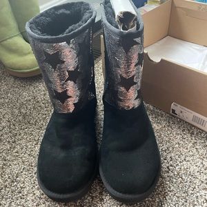 Ugg classic short sequin stars. EUC